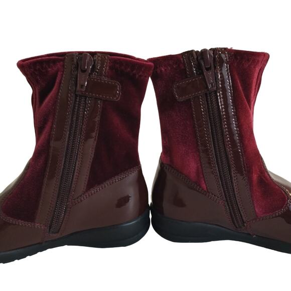 E Naturino Kids Girls Burgundy Maroon Patent Leather Velvet Sock Boots 27 10.5 - Picture 7 of 9